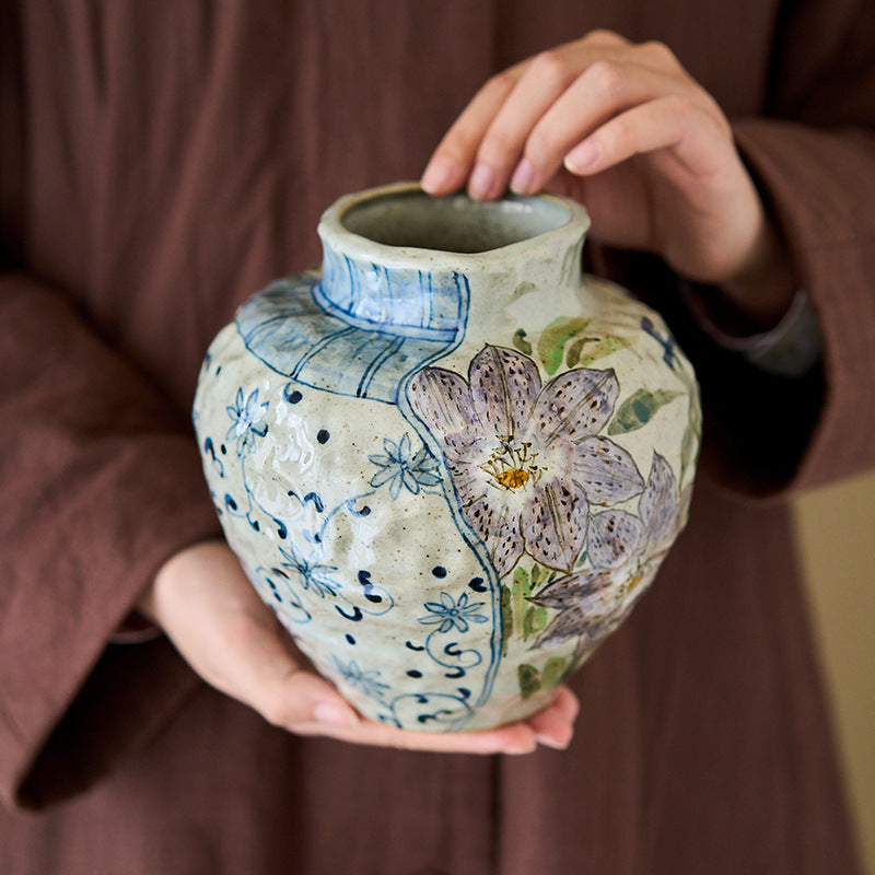 Jingdezhen Original Blue and White Underglaze Creative Hand-painted Iris Flower Sunflower Hydrangea Rustic Vintage Vase