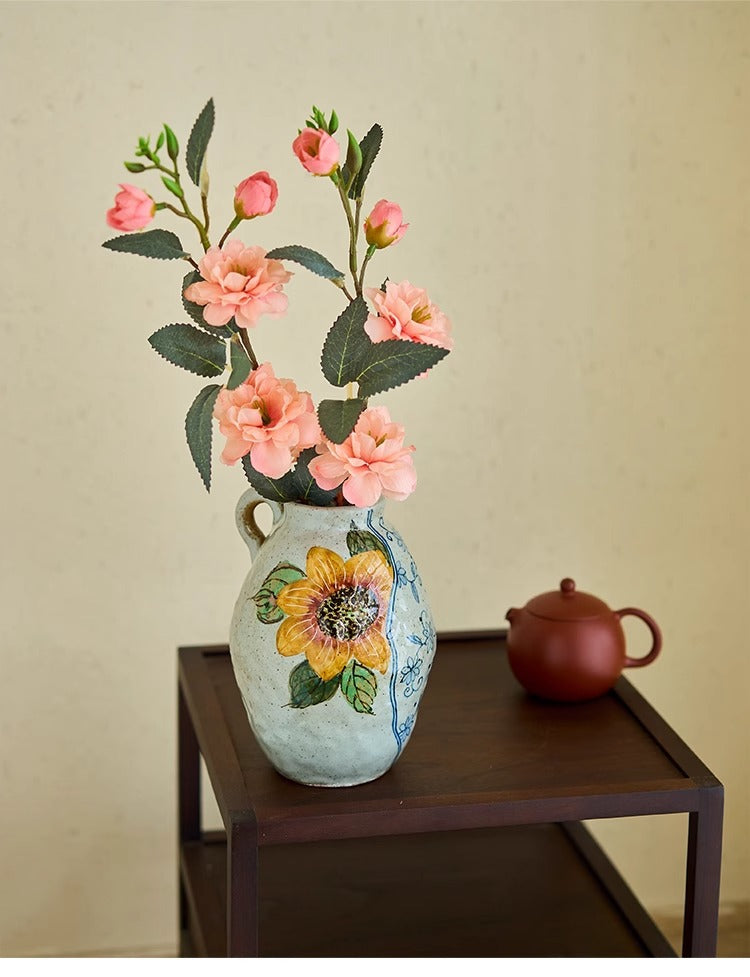 Jingdezhen Original Blue and White Underglaze Creative Hand-painted Iris Flower Sunflower Hydrangea Rustic Vintage Vase