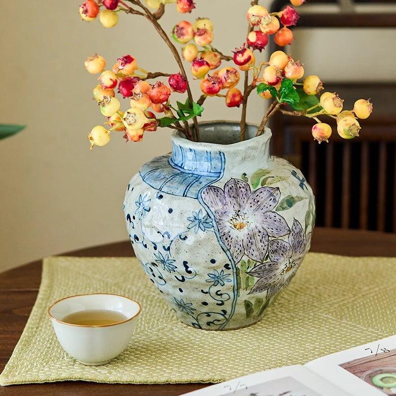 Jingdezhen Original Blue and White Underglaze Creative Hand-painted Iris Flower Sunflower Hydrangea Rustic Vintage Vase