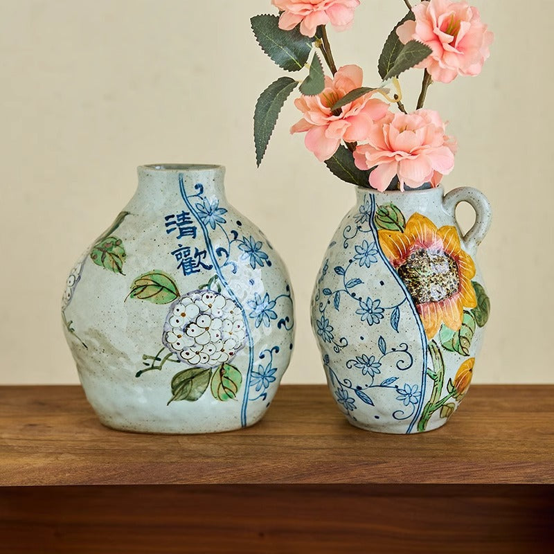 Jingdezhen Original Blue and White Underglaze Creative Hand-painted Iris Flower Sunflower Hydrangea Rustic Vintage Vase